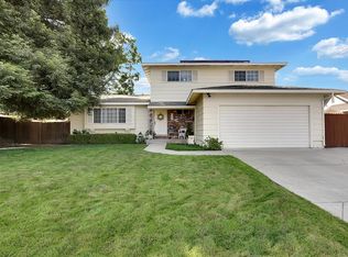 1380 Peach Tree Ln, Yuba City, CA 95993