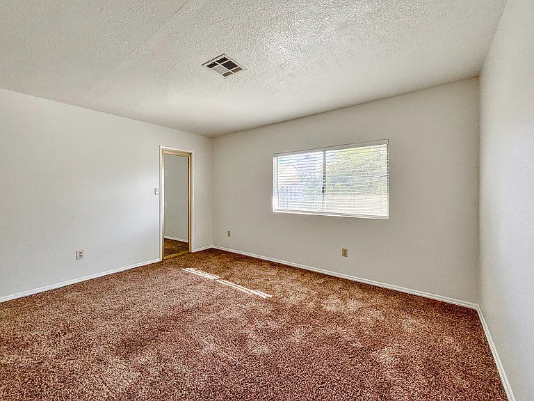 40225 Harris Ln #304 — Photo 12