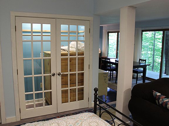 3rd image of 2301 Hickory Rd #1