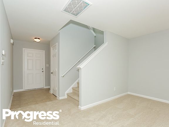 2nd image of 15017 Superior St