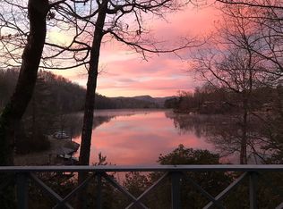 156 Tsisdu Ct, Brevard, NC 28712