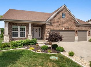 735 Ridgepointe Ct, Lake Saint Louis, MO 63367