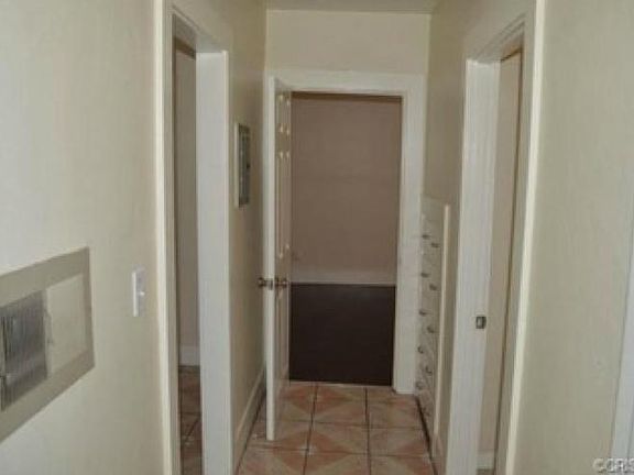 4th image of 1210 W Manchester Ave