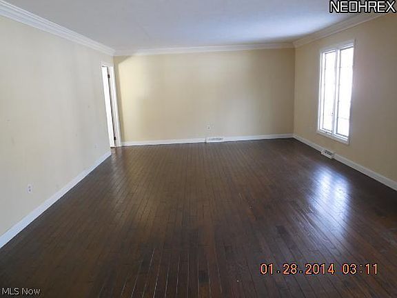 2nd image of 17208 Northbrook Trl