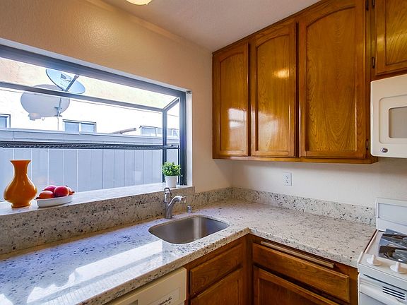 2nd image of 4584 Georgia St Unit 2