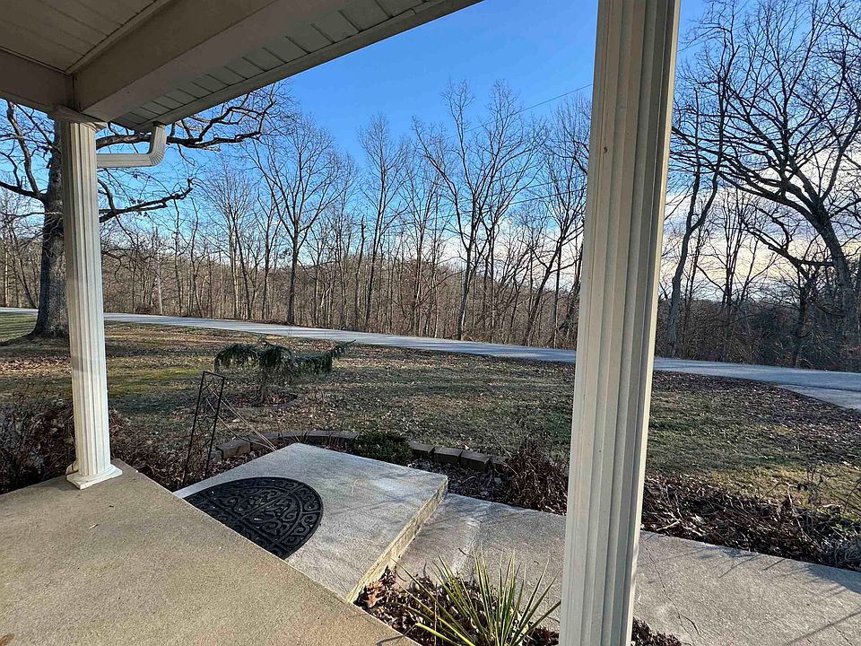 2111 Paradise Ln, Ashland, KY 41102 Zillow