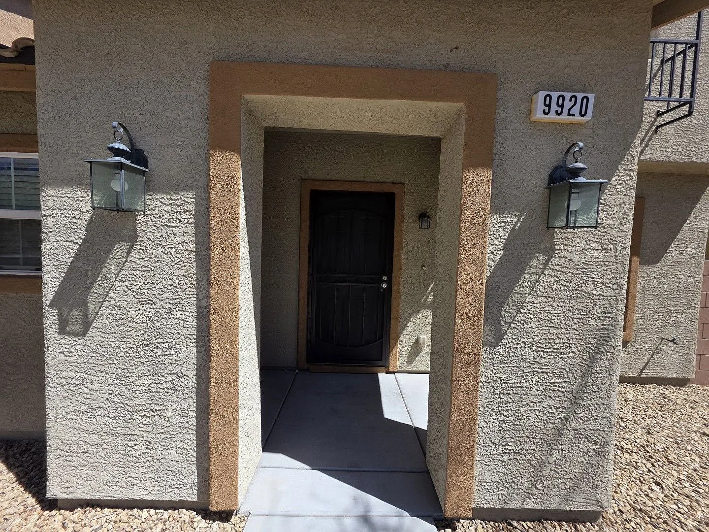 Impeccable Home in a Cul-de-Sac with Great Curb Appeal! — Photo 4