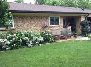 9601 White Settlement Rd, Fort Worth, TX 76108