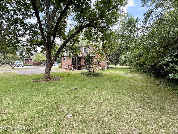 5th image of 301 W Harper Street