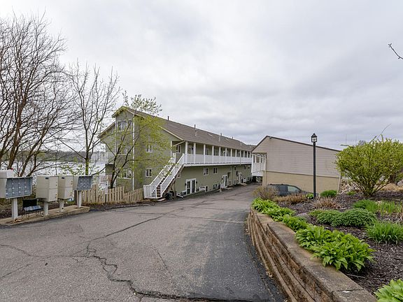 2nd image of 125 Wa Wee Nork Dr #105