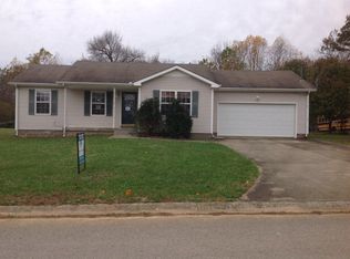 274 Golden Pond Ave, Oak Grove, KY 42262
