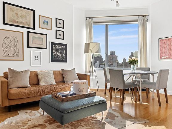 2nd image of 100 W 18th St APT 9D