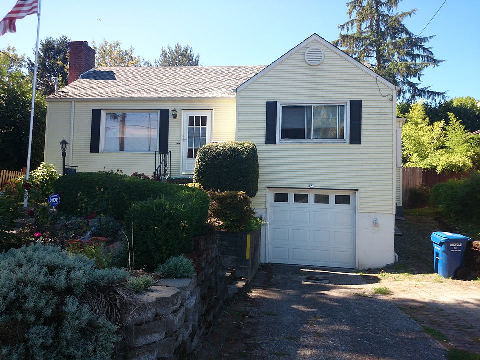 1st image of 3817 42nd Ave S