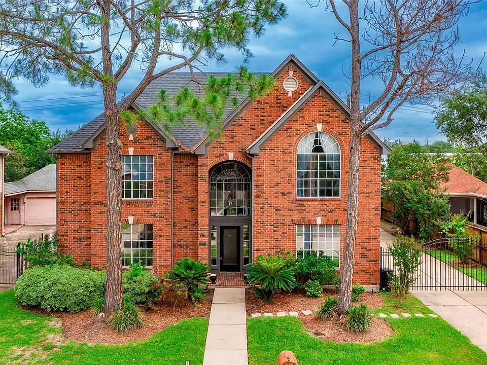 3523 Ashlock Dr