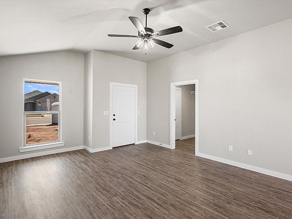 4th image of 306 E 23rd St