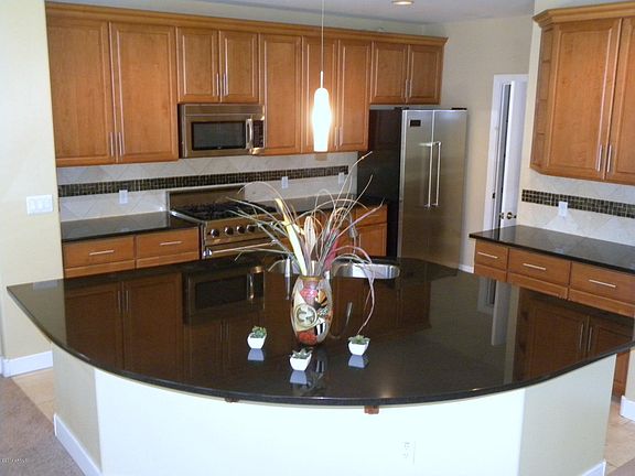 3rd image of 945 E PLAYA DEL NORTE Drive #4027
