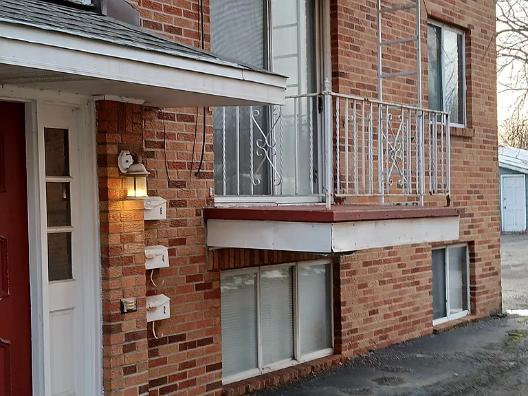 346 Robert Dr #3 — Photo 9