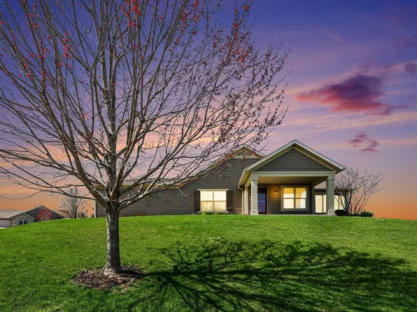 1229 Waterwalk Dr, Holland, MI 49423