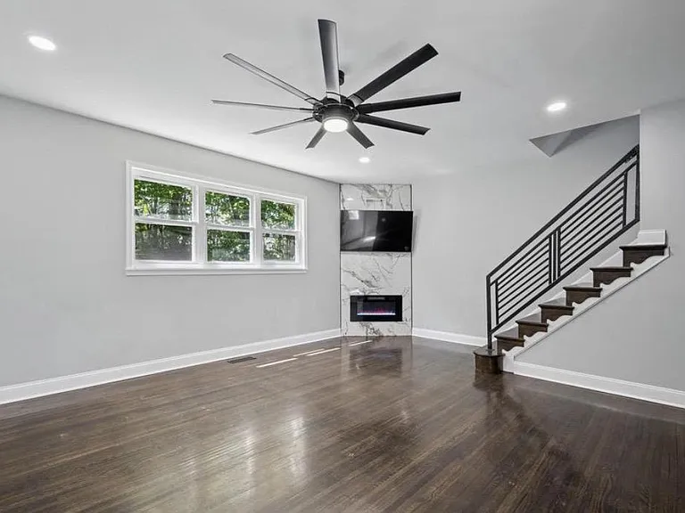 7256 Shalkop St — Photo 9