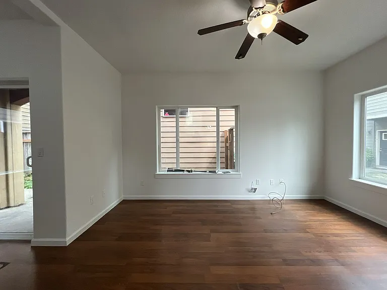 1517 SE 127th Ave #9 — Photo 14
