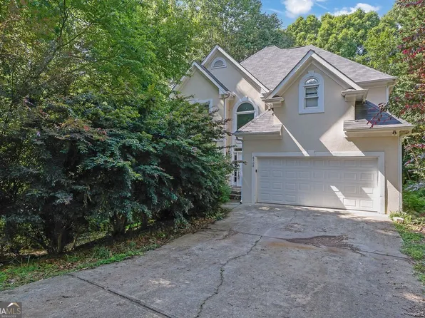 6708 Thornwood Ct, Flowery Branch, GA 30542