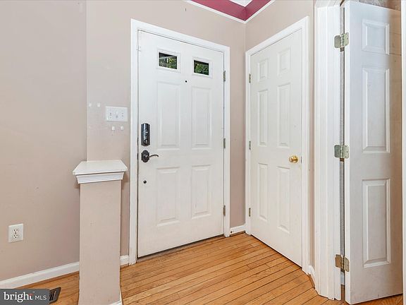 2nd image of 1636 Coopers Way