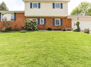 12 Carriage Rd, New Cumberland, PA 17070