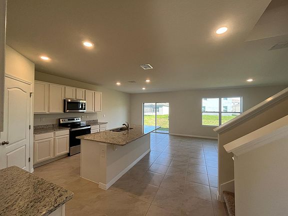 4th image of 5351 Pine Lilly Dr
