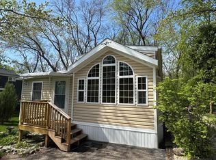 463 Aspen Way, Edgerton, WI