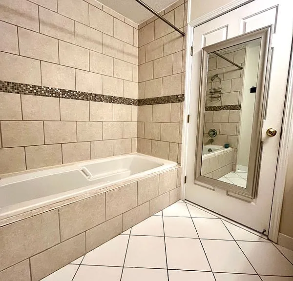 4417 Inverness St — Photo 13
