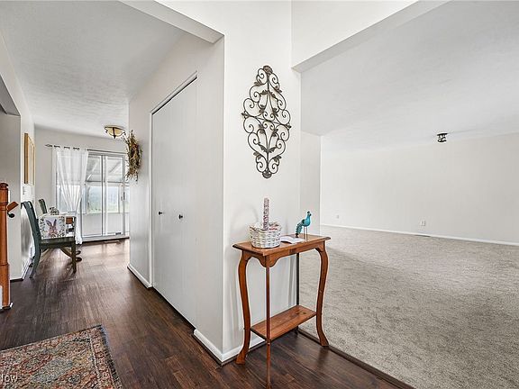 2nd image of 9053 White Oak Dr