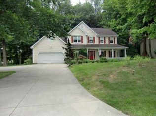 4708 Young Rd, Stow, OH 44224