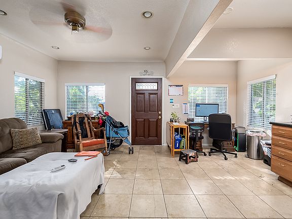 5th image of 1319 31st St