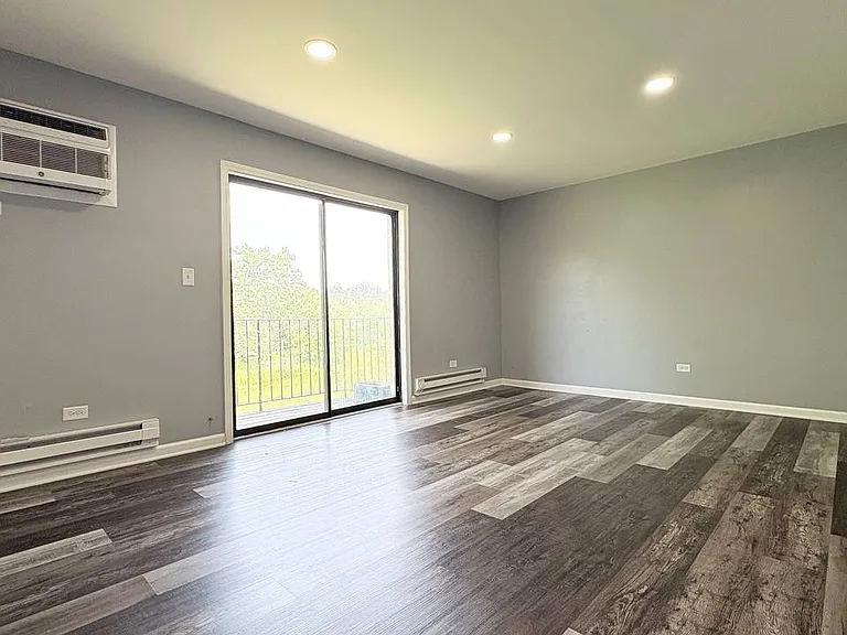 1518 Crimson Ln #2A — Photo 2