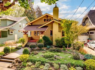 3144 NE Irving St, Portland, OR 97232