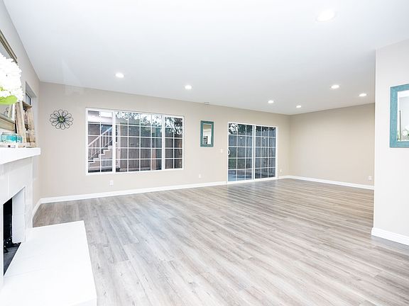 4th image of 12376 Cohasset St