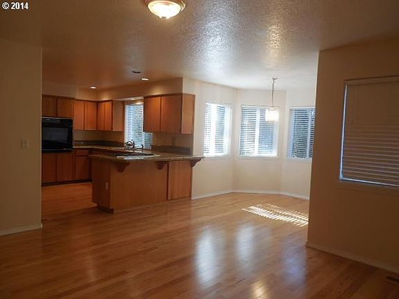 5th image of 12836 Sierra Vista Dr