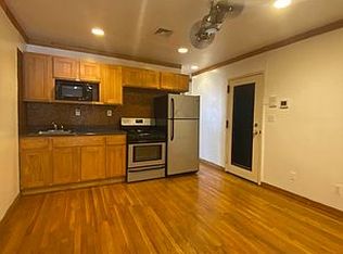 677 4th Ave #2B, Brooklyn, NY 11232
