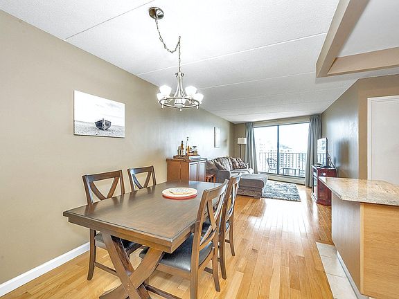 2nd image of 1155 Warburton Ave APT 11N