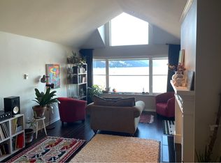 410 Esplanade Ave #404, Harrison Hot Springs, BC