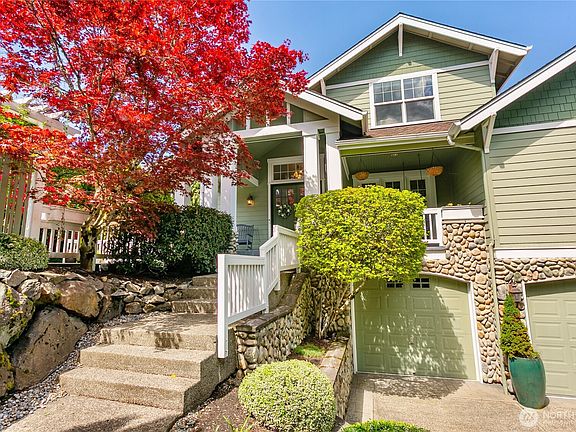 4th image of 8305 144th Avenue SE