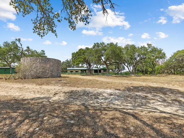 4547 Ranch Rd #165, Dripping Springs, TX 78620