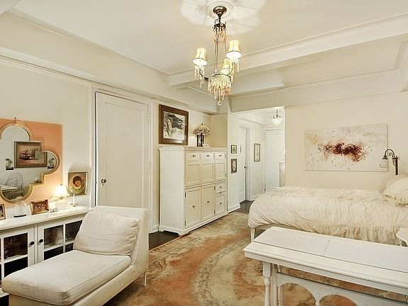 2nd image of 10 Park Ave #4S