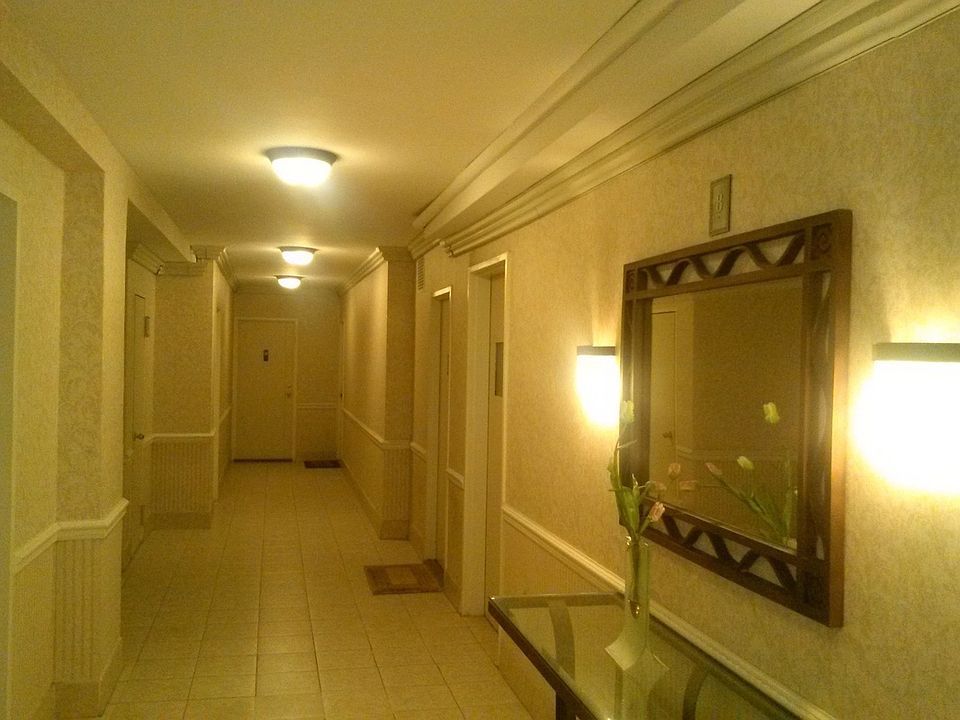 2nd image of 568 Grand St APT 802