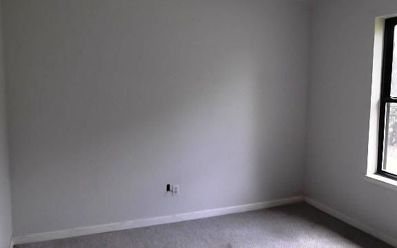 5th image of 742 E Purdue Ln