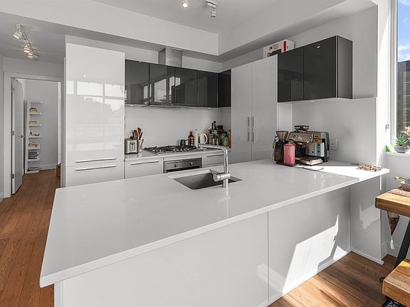2nd image of 108 E 1st Ave #1001