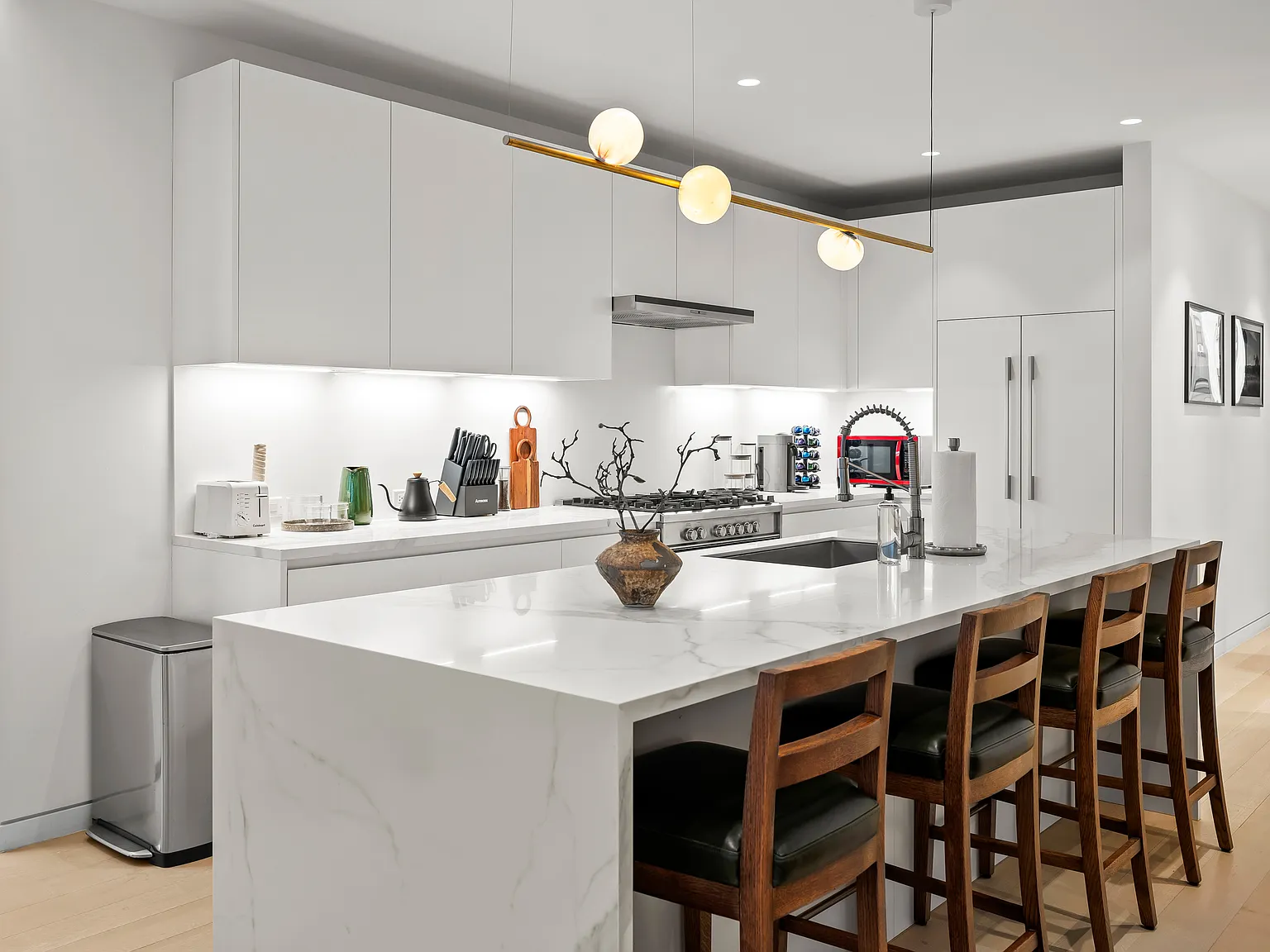 460 West 44th Street — Photo 4