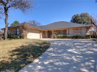 3712 Murphy Dr, Bedford, TX 76021