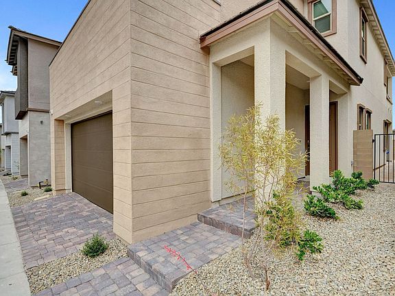 2nd image of 1566 Rock Kestrel St