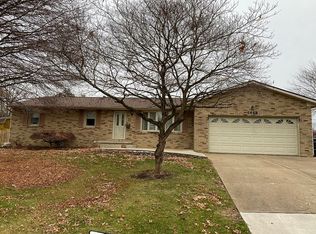1448 Edith St, Louisville, OH 44641